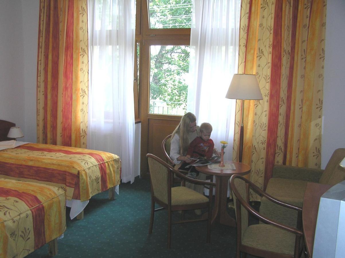 Willa Chatka Puchatka Piechowice  Zimmer foto